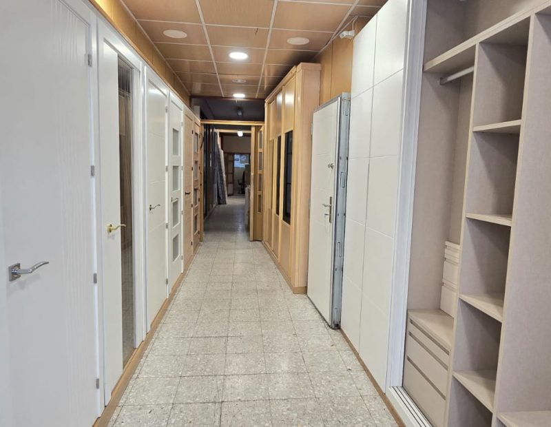 LOCAL EN VENTA VICÁLVARO 1