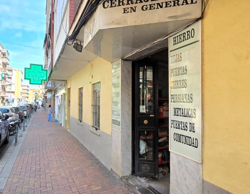 LOCAL EN VENTA VICÁLVARO 9